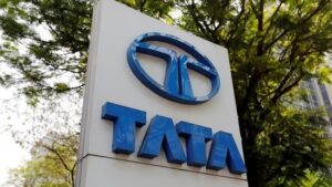 Tata Motors' share price rises more than 7% to a record high following good Q3 results; should you buy