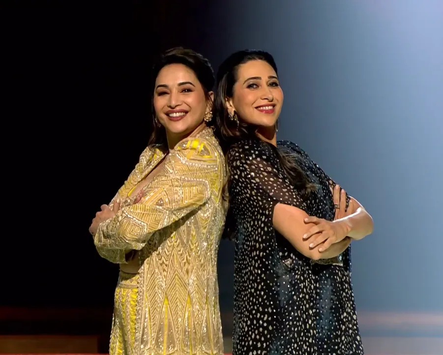 Karisma Kapoor and Madhuri Dixit's Chak Dhoom Dhoom recreation has left fans wanting more.