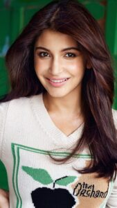 Arrogant before acting, Anushka Sharma says, "Aditya Chopra told me you’re not the most good looking girl"
